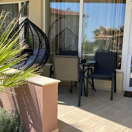 & Traky, Saint Vlas, улица черно море 12 スヴェティ・ヴラス