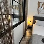 Apartment & Traky, Saint Vlas, улица черно море 12 *