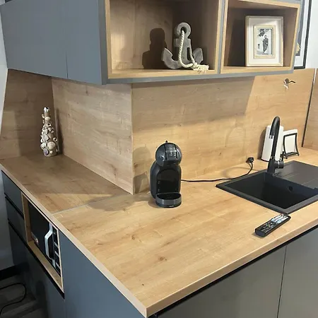 Apartment & Traky, Saint Vlas, улица черно море 12 Sveti Vlas