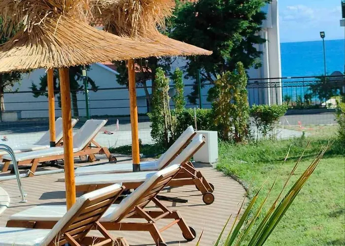 & Traky, Saint Vlas, улица черно море 12 Lägenhet Sveti Vlas