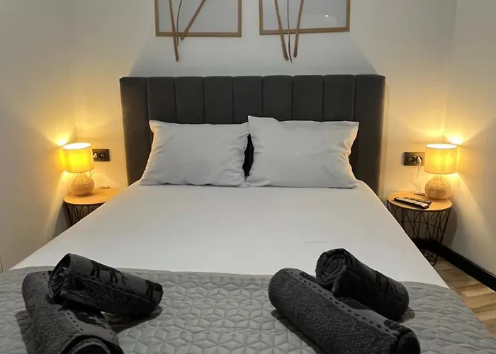 & Traky, Saint Vlas, улица черно море 12 * 圣弗拉斯