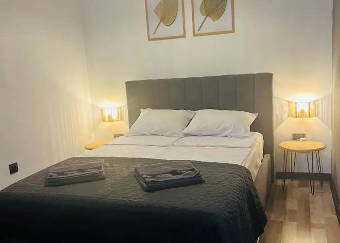 & Traky, Saint Vlas, улица черно море 12 Lägenhet